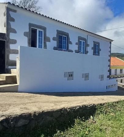 Fazenda Apartments - Apartment 2 Lajes das Flores Buitenkant foto